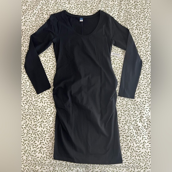 Old Navy Maternity Long-Sleeve Bodycon Dress - Black/medium nwt - Picture 2 of 5